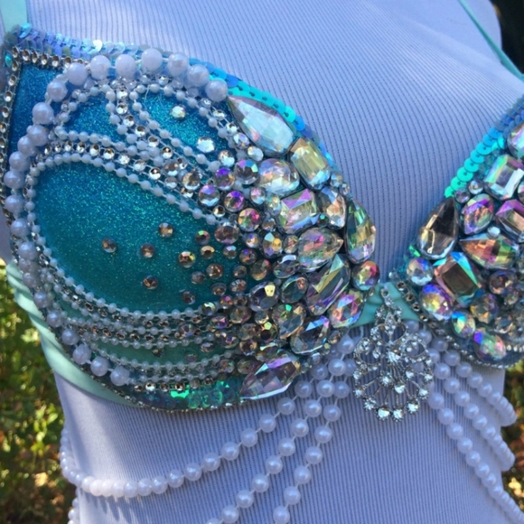 Shell Mermaid Bra - Picture 5 of 7